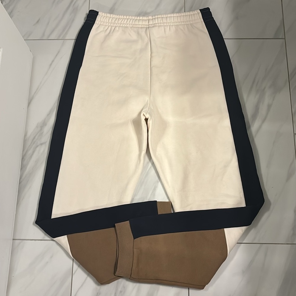 Men’s Lacoste Colorblock Sweatpants - Picture 5 of 5